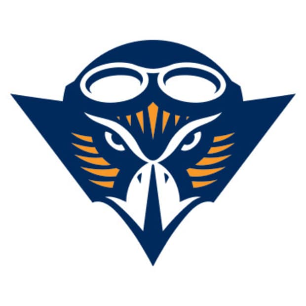 UT Martin Skyhawks Logo